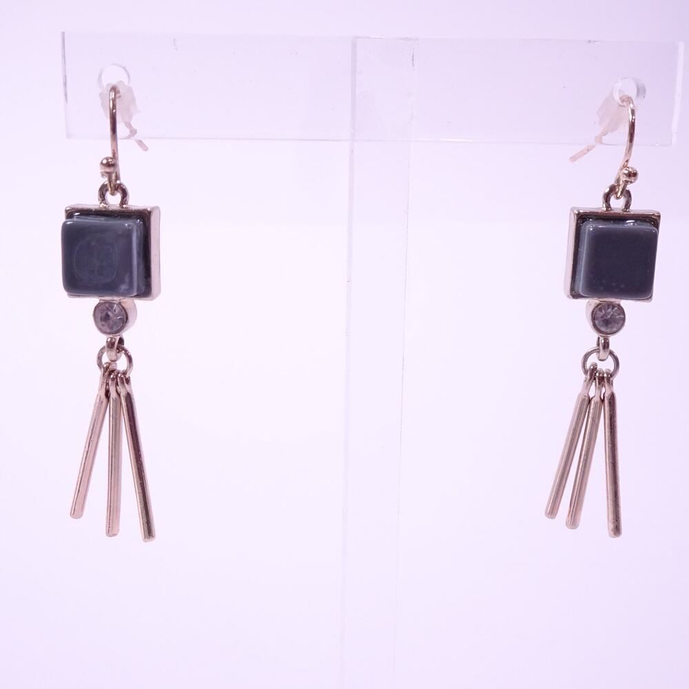 Dylan Gray Bloomingdale's Women's Grey Cube Fan Stick Earrings NWOT 58
